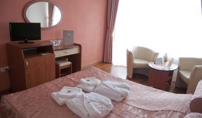 Imagine pentru Hotel Paradiso 3* valabile pentru Revelion 2025