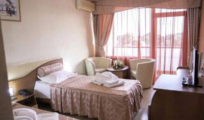 Imagine pentru Hotel Paradiso 3* valabile pentru Revelion 2025
