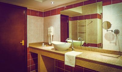 Imagine pentru Hotel Perla Slanic Moldova 4* valabile pentru Revelion 2025