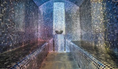 Imagine pentru Hotel Q Resort & Spa 3* valabile pentru Revelion 2025