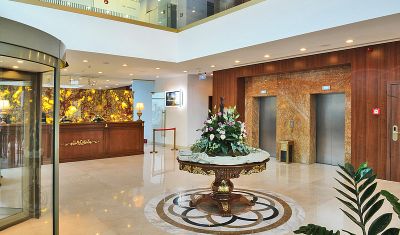 Imagine pentru Hotel Ramada 4* valabile pentru Revelion 2025