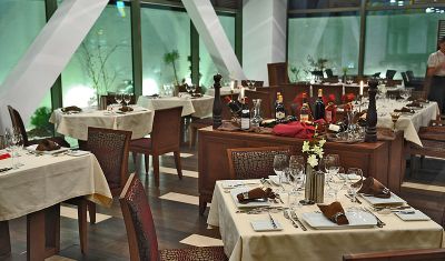 Imagine pentru Hotel Ramada 4* valabile pentru Revelion 2025