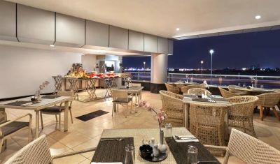Imagine pentru Hotel Ramada by Wyndham Dubai Barsha Heights 4* valabile pentru Revelion 2025