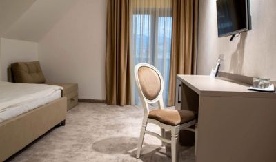 Imagine pentru Hotel Roman 3*  valabile pentru Revelion 2025