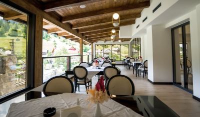 Imagine pentru Hotel Roman 3*  valabile pentru Revelion 2025