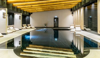 Imagine pentru Hotel Roman 3*  valabile pentru Revelion 2025