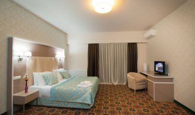 Imagine pentru Hotel Romanita 4*  valabile pentru Revelion 2025