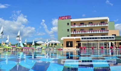 Imagine pentru Hotel Romanita 4*  valabile pentru Revelion 2025