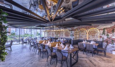 Imagine pentru Hotel Sherwood Suites Resort 5* valabile pentru Revelion 2025