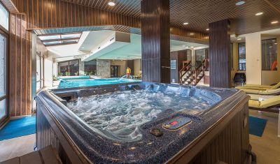 Imagine pentru Hotel St George Ski & Holiday 4* valabile pentru Revelion 2025