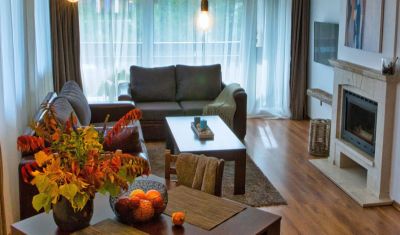 Imagine pentru Local Stay Complex by Best Western valabile pentru Revelion 2025
