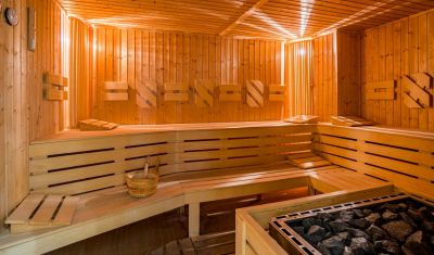 Imagine pentru Local Stay Complex by Best Western valabile pentru Revelion 2025