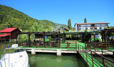Imagine pentru Pensiunea si Casa Danubia 4* valabile pentru Revelion 2025