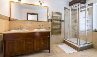 Imagine pentru Resort Ambient 5* valabile pentru Revelion 2025