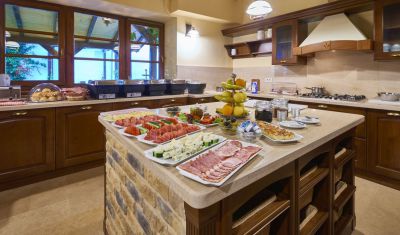 Imagine pentru Resort Ambient 5* valabile pentru Revelion 2025