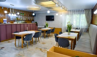 Imagine pentru Vila Crizantema 3* (fosta Vila Ceausescu) valabile pentru Revelion 2025