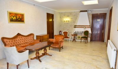 Imagine pentru Vila Crizantema 3* (fosta Vila Ceausescu) valabile pentru Revelion 2025