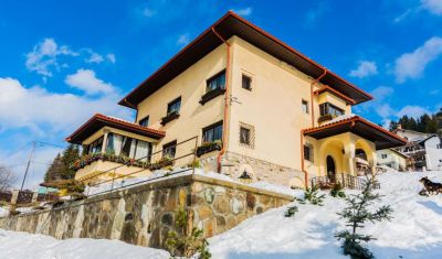 Imagine pentru Vila Leonida 4* valabile pentru Revelion 2025