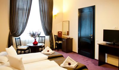 Imagine pentru Ambient Residence 3* valabile pentru Revelion 2026