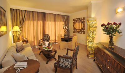 Imagine pentru Elias Beach Hotel 4* valabile pentru Revelion 2026