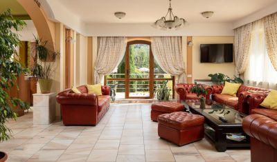 Imagine pentru Grand Hotel Brasov 4* valabile pentru Revelion 2026