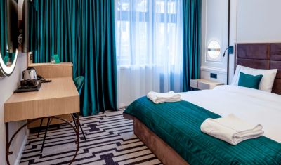 Imagine pentru Hotel Carolin 4* valabile pentru Revelion 2026