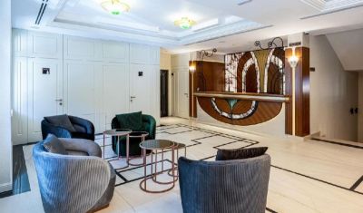 Imagine pentru Hotel Carolin 4* valabile pentru Revelion 2026