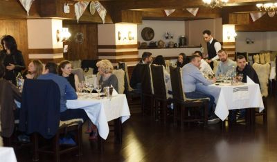 Imagine pentru Hotel Central Plaza 4* valabile pentru Revelion 2026