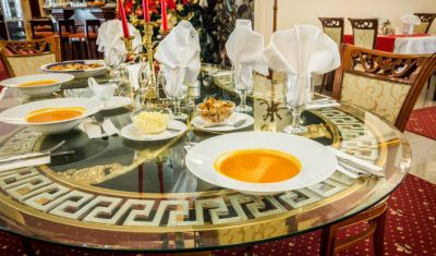 Imagine pentru Hotel Elegant Lux 4* valabile pentru Revelion 2026
