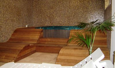 Imagine pentru Hotel Finlandia 4* valabile pentru Revelion 2026