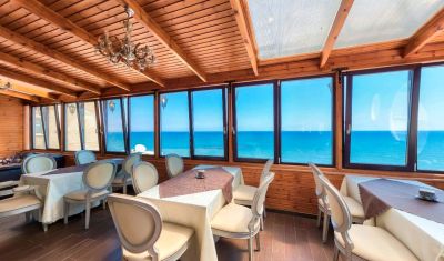 Imagine pentru Hotel Flamingo Beach 3* valabile pentru Revelion 2026