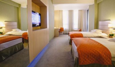 Imagine pentru Hotel Golden Tulip Ana Tower 4* valabile pentru Revelion 2026