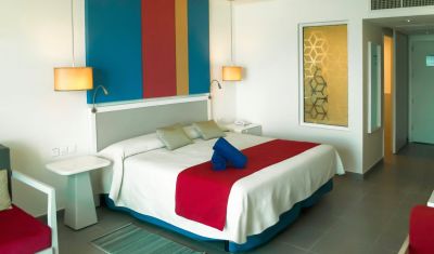 Imagine pentru Hotel Iberostar Bella Vista 5* valabile pentru Revelion 2026