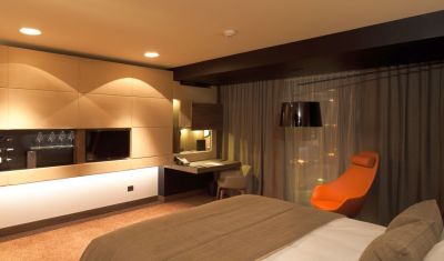 Imagine pentru Hotel Kronwell 4* valabile pentru Revelion 2026