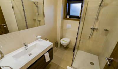 Imagine pentru Hotel Mirage Resort 4* valabile pentru Revelion 2026