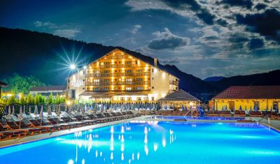 Imagine pentru Hotel Mirage Resort 4* valabile pentru Revelion 2026