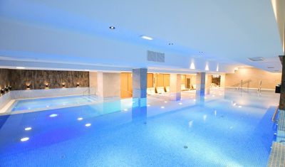 Imagine pentru Hotel Mirage Resort 4* valabile pentru Revelion 2026