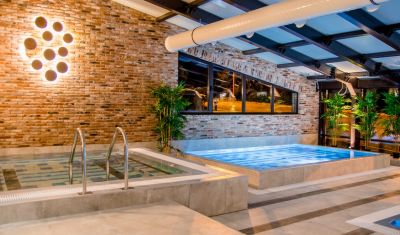 Imagine pentru Hotel Putnik 4* valabile pentru Revelion 2026