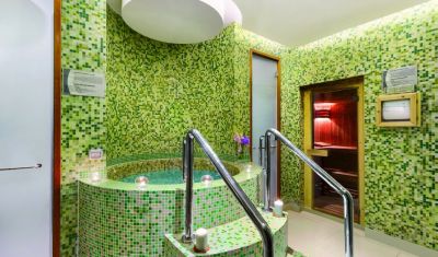 Imagine pentru Hotel Ramada By Windham Jumeirah 5* valabile pentru Revelion 2026