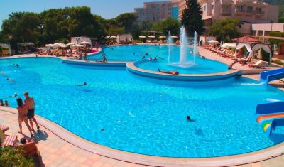 Imagine pentru Hotel Rixos Beldibi 5*  valabile pentru Revelion 2026