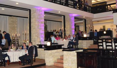 Imagine pentru Hotel Sofia 4* valabile pentru Revelion 2026