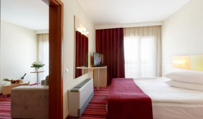 Imagine pentru Hotel Zenith Conference & Spa 4* valabile pentru Revelion 2026