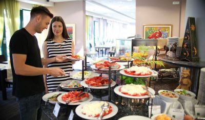 Imagine pentru Hotel Zlatibor Mona 4*  valabile pentru Revelion 2026