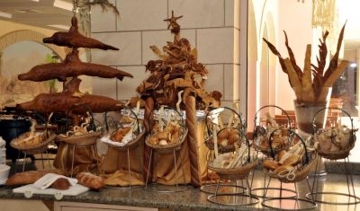 Imagine pentru IL Mercato Hotel & Spa 5*  valabile pentru Revelion 2026