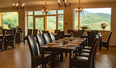 Imagine pentru Motel Prislop  valabile pentru Revelion 2026