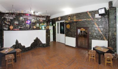 Imagine pentru Vila Select 3* valabile pentru Revelion 2026