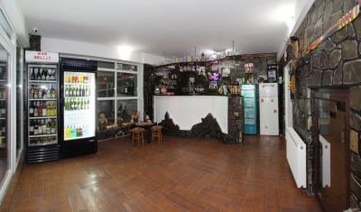 Imagine pentru Vila Select 3* valabile pentru Revelion 2026