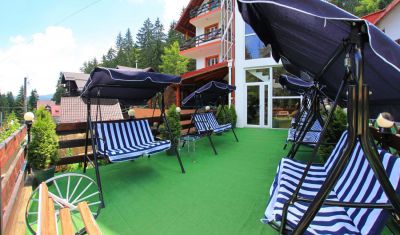 Imagine pentru Vila Select 3* valabile pentru Revelion 2026