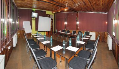 Imagine pentru Vila Select 3* valabile pentru Revelion 2026