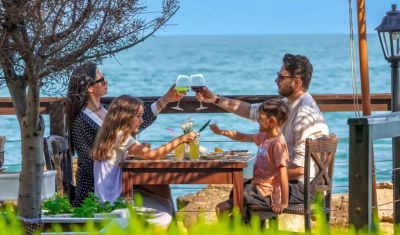 Imagine pentru Hotel HVD Riviera Beach 5*  valabile pentru Rusalii 